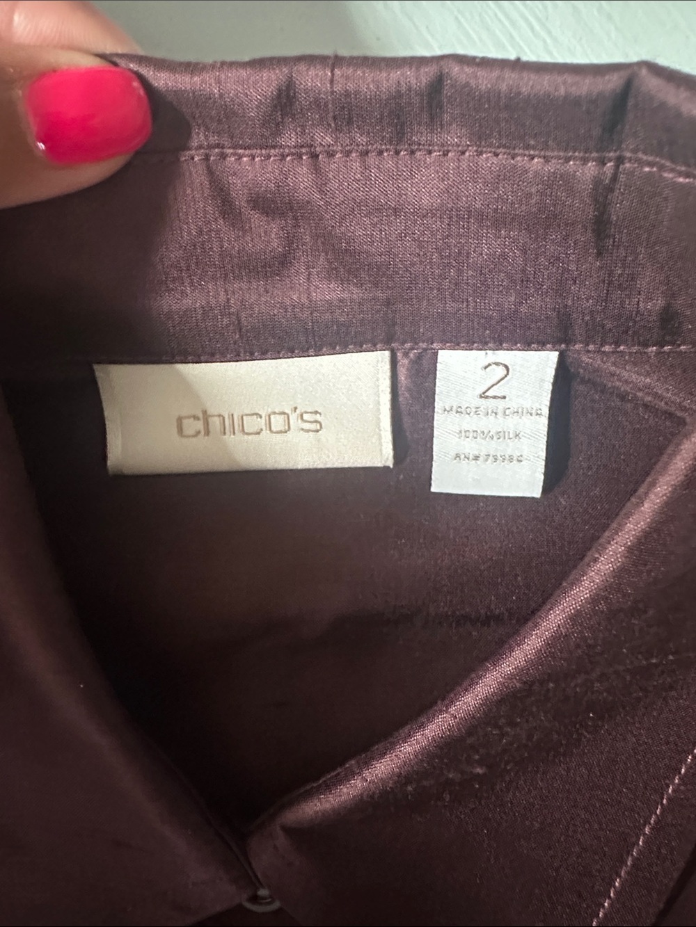Chico's Satin Silk Hidden Button-Down Shirt Deep Burgundy Women’s L (2) - Picture 4 of 6